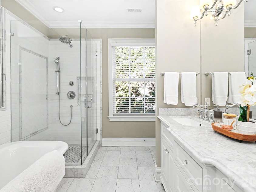 2614 Chelsea Drive, Charlotte, NC 28209.  MLS# CAR4433785, YatesRealty ID 57594. 