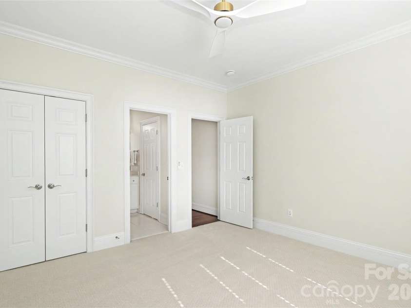 2614 Chelsea Drive, Charlotte, NC 28209.  MLS# CAR4433785, YatesRealty ID 57594. 
