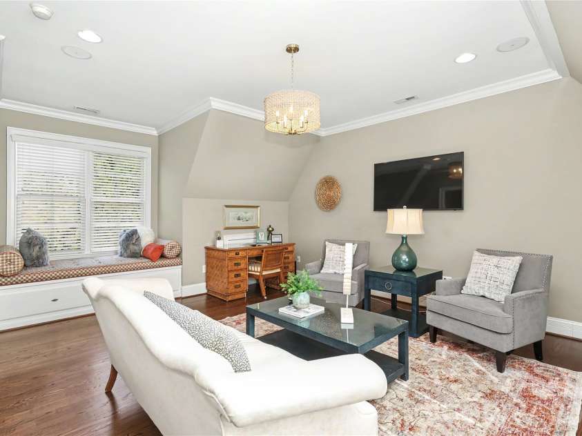 2614 Chelsea Drive, Charlotte, NC 28209.  MLS# CAR4433785, YatesRealty ID 57594. 