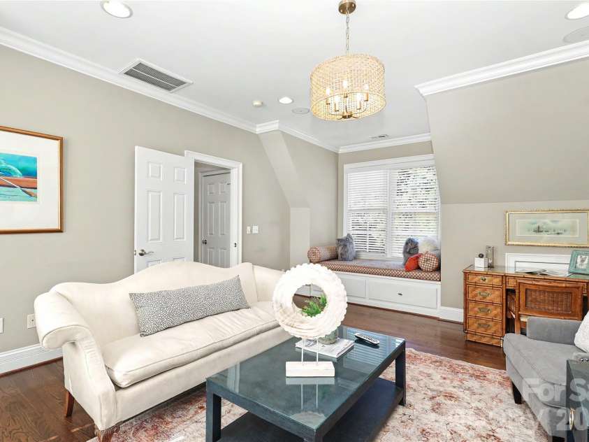 2614 Chelsea Drive, Charlotte, NC 28209.  MLS# CAR4433785, YatesRealty ID 57594. 