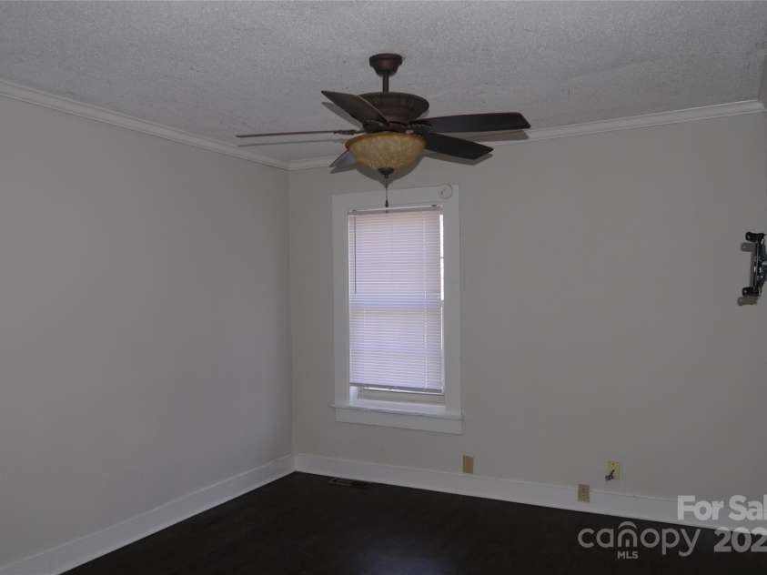 303 Vance Avenue, Salisbury, NC 28144.  MLS# CAR4214794, YatesRealty ID 576. 
