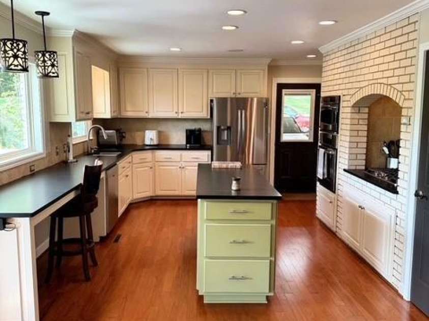 3713 Saint Regis Drive, Gastonia, NC 28056.  MLS# CAR4245037, YatesRealty ID 5760. 