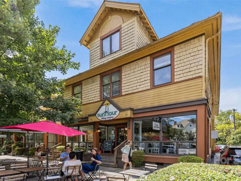 512 Olmsted Park Place, Charlotte, NC 28203.  MLS# CAR4419250, YatesRealty ID 57602. 