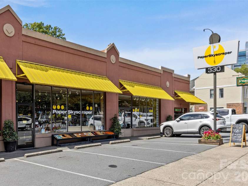 512 Olmsted Park Place, Charlotte, NC 28203.  MLS# CAR4419250, YatesRealty ID 57602. 