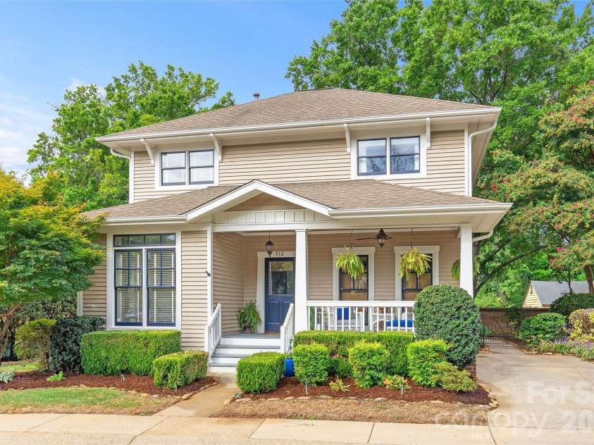 512 Olmsted Park Place, Charlotte, NC 28203.  MLS# CAR4419250, YatesRealty ID 57602. 