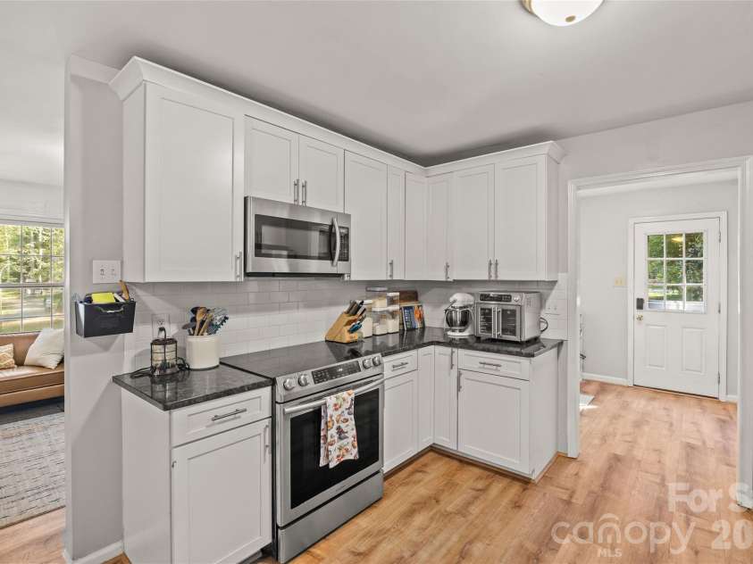 4875 Post Oak Lane, Rock Hill, SC 29732.  MLS# CAR4435408, YatesRealty ID 57605. 