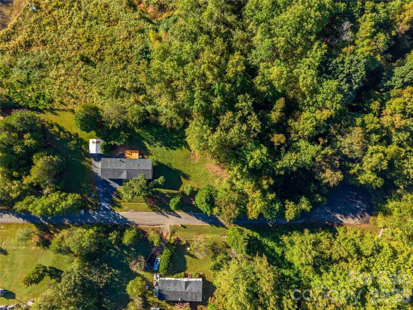 5047 Longbow Pointe, Kings Mountain, NC 28086.  MLS# CAR4436192, YatesRealty ID 57607. 