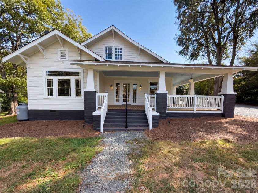 502 Elm Street, Marshville, NC 28103.  MLS# CAR4436195, YatesRealty ID 57609. 