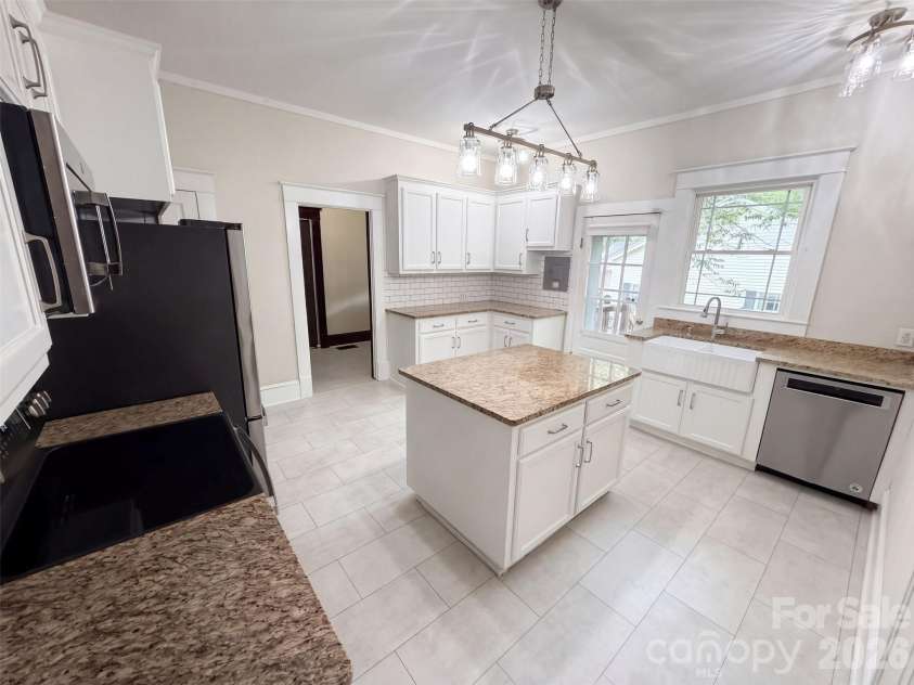 502 Elm Street, Marshville, NC 28103.  MLS# CAR4436195, YatesRealty ID 57609. 