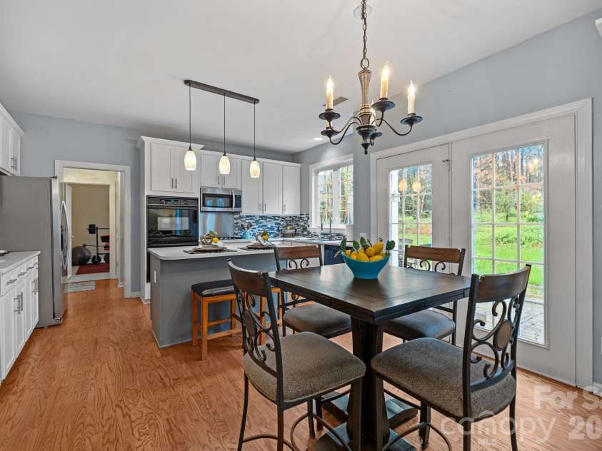 10833 Kenderly Court, Charlotte, NC 28277.  MLS# CAR4356476, YatesRealty ID 5761. 