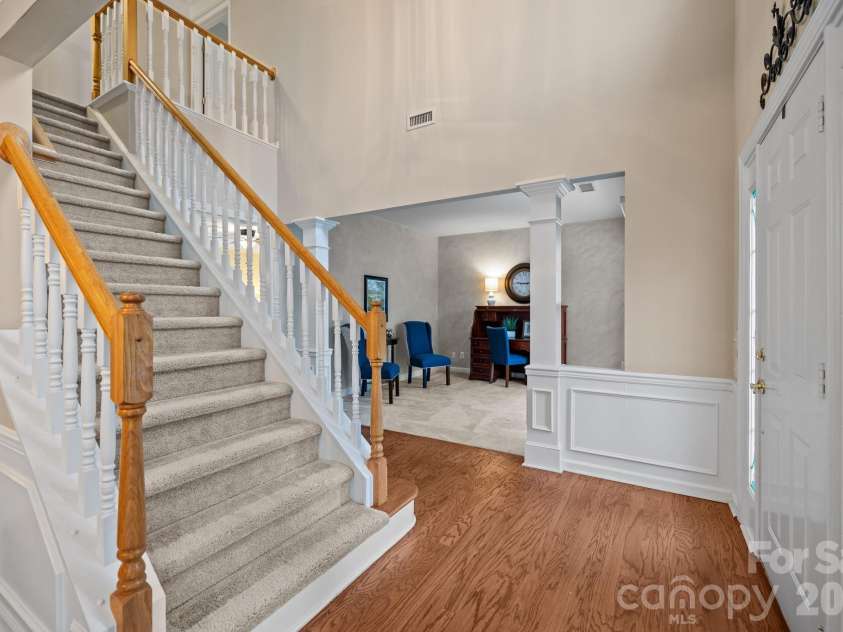 10833 Kenderly Court, Charlotte, NC 28277.  MLS# CAR4356476, YatesRealty ID 5761. 