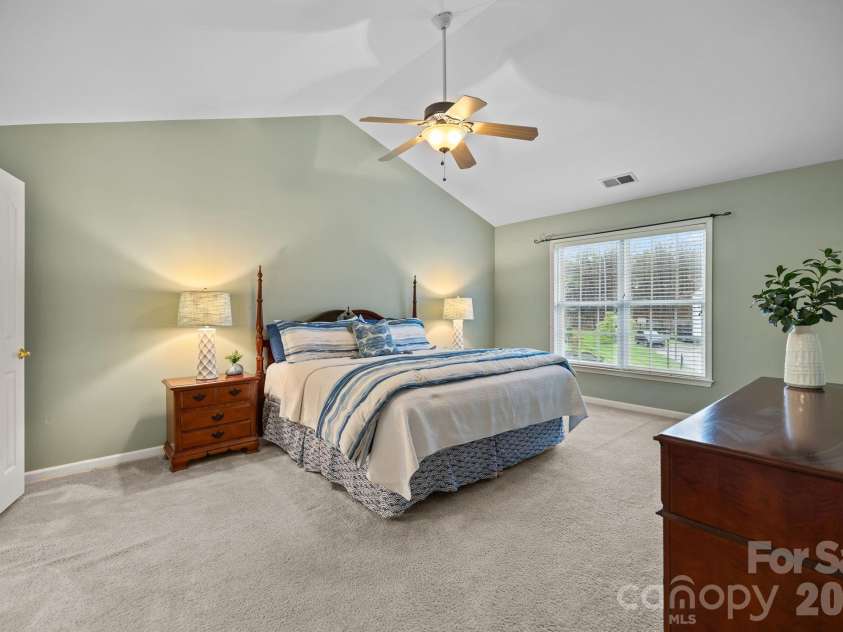 10833 Kenderly Court, Charlotte, NC 28277.  MLS# CAR4356476, YatesRealty ID 5761. 