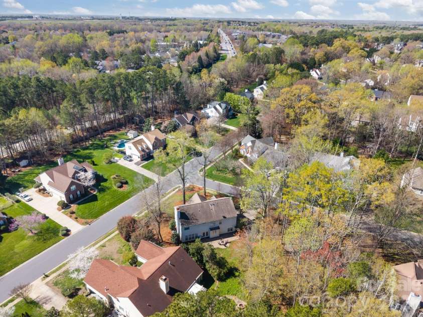 10833 Kenderly Court, Charlotte, NC 28277.  MLS# CAR4356476, YatesRealty ID 5761. 