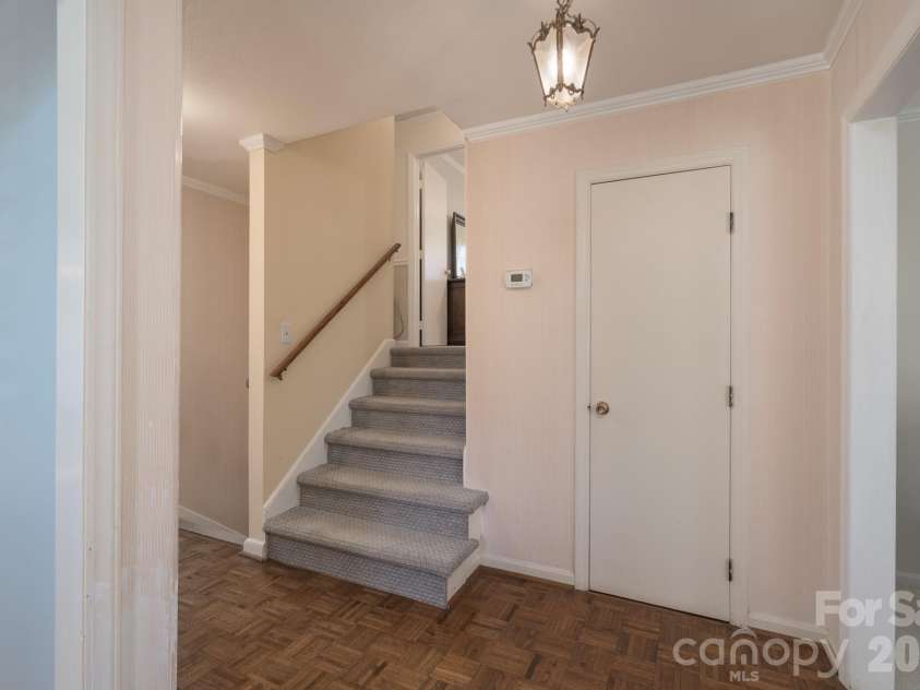 2123 Poinsett Drive, Rock Hill, SC 29732.  MLS# CAR4435824, YatesRealty ID 57611. 