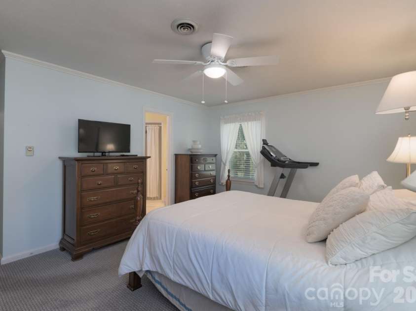 2123 Poinsett Drive, Rock Hill, SC 29732.  MLS# CAR4435824, YatesRealty ID 57611. 