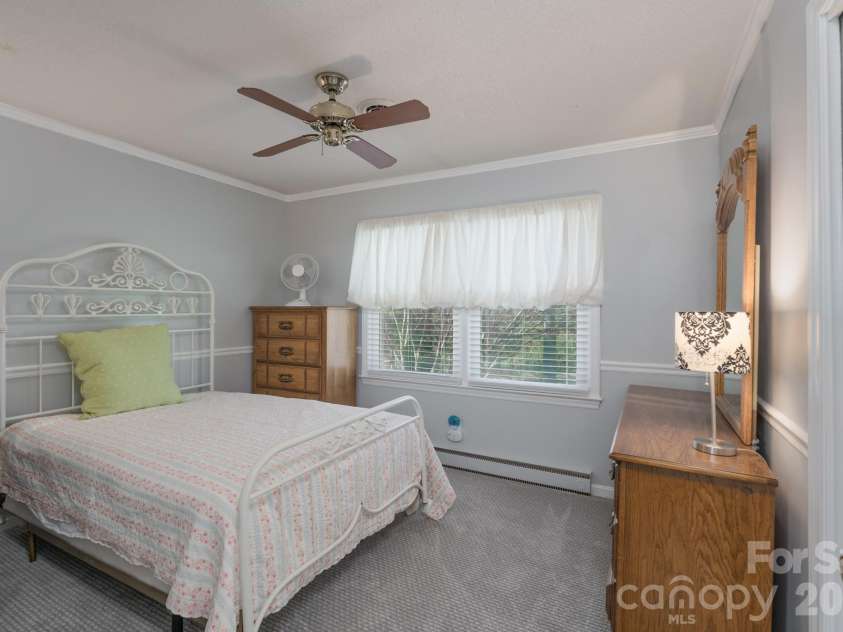 2123 Poinsett Drive, Rock Hill, SC 29732.  MLS# CAR4435824, YatesRealty ID 57611. 