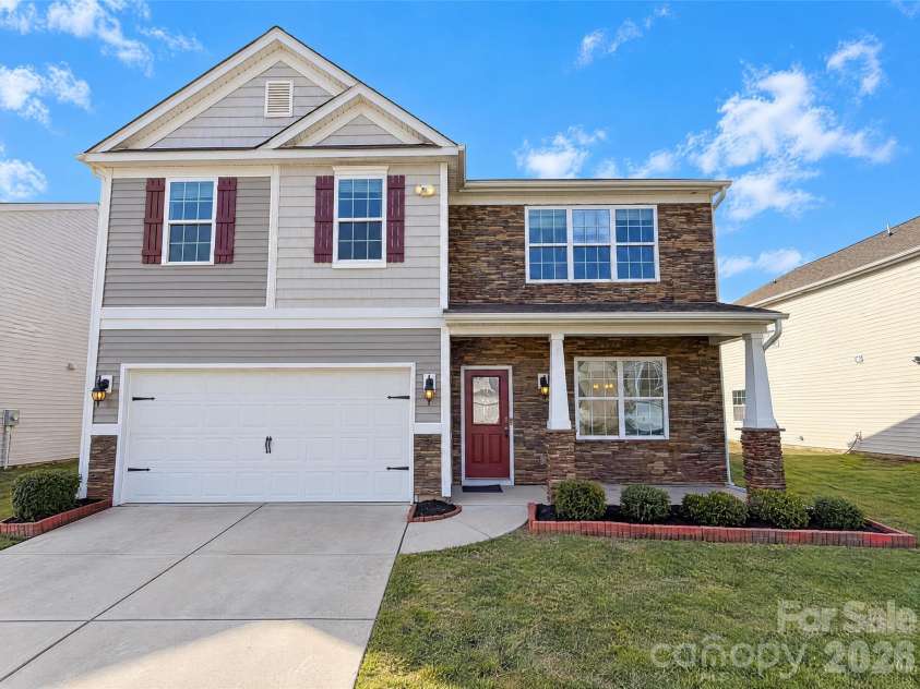 7023 Branch Fork Road, Charlotte, NC 28215.  MLS# CAR4436211, YatesRealty ID 57618. 