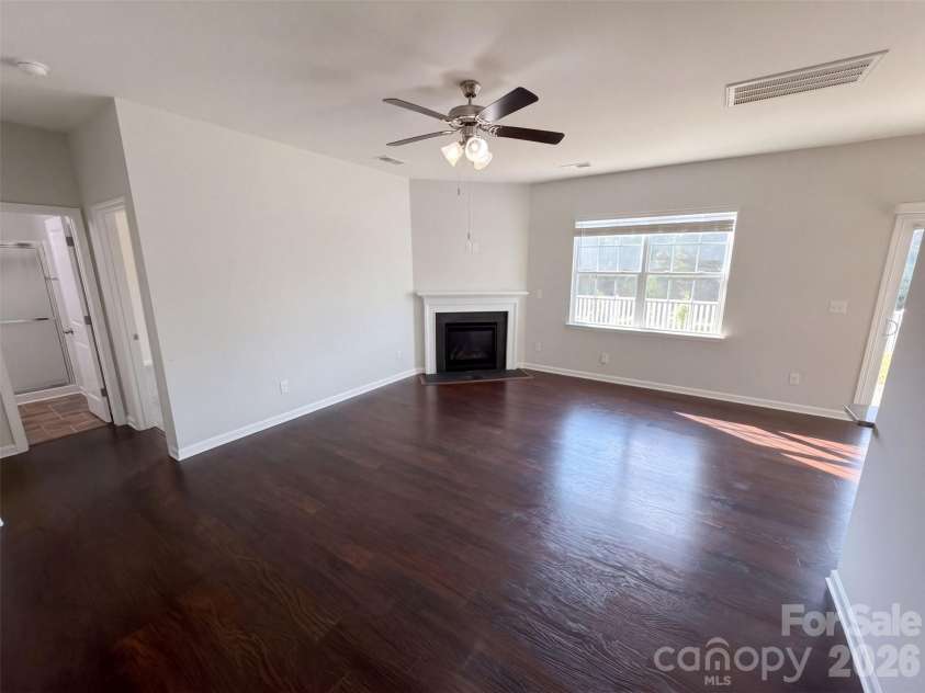 7023 Branch Fork Road, Charlotte, NC 28215.  MLS# CAR4436211, YatesRealty ID 57618. 