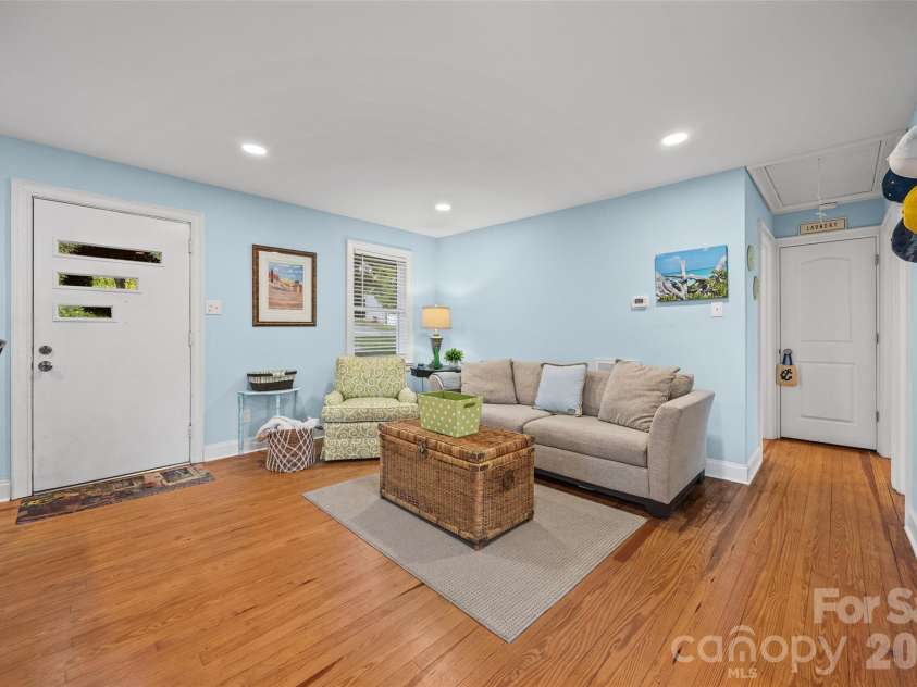 1544 Springpoint Road, Rock Hill, SC 29732.  MLS# CAR4434394, YatesRealty ID 57619. 
