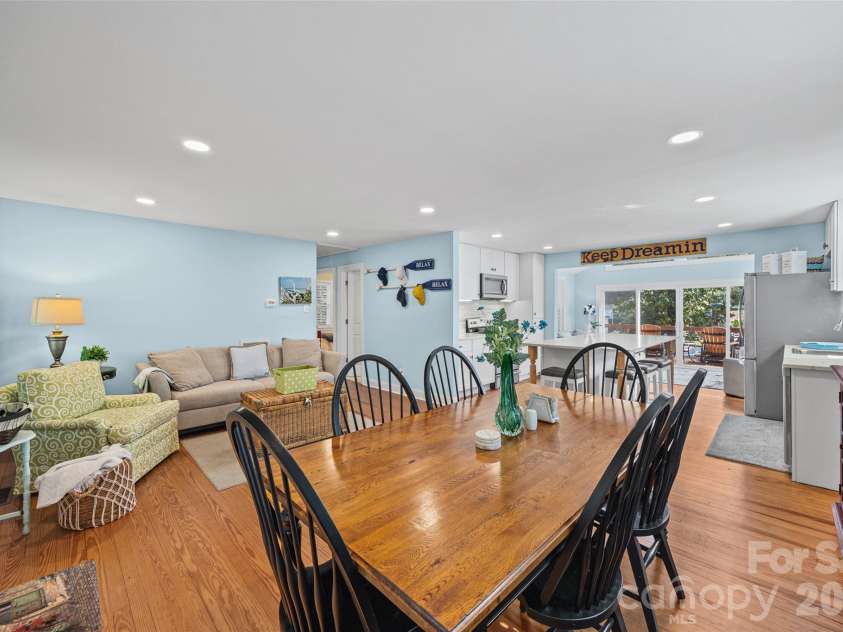 1544 Springpoint Road, Rock Hill, SC 29732.  MLS# CAR4434394, YatesRealty ID 57619. 