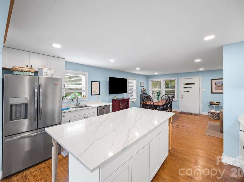 1544 Springpoint Road, Rock Hill, SC 29732.  MLS# CAR4434394, YatesRealty ID 57619. 