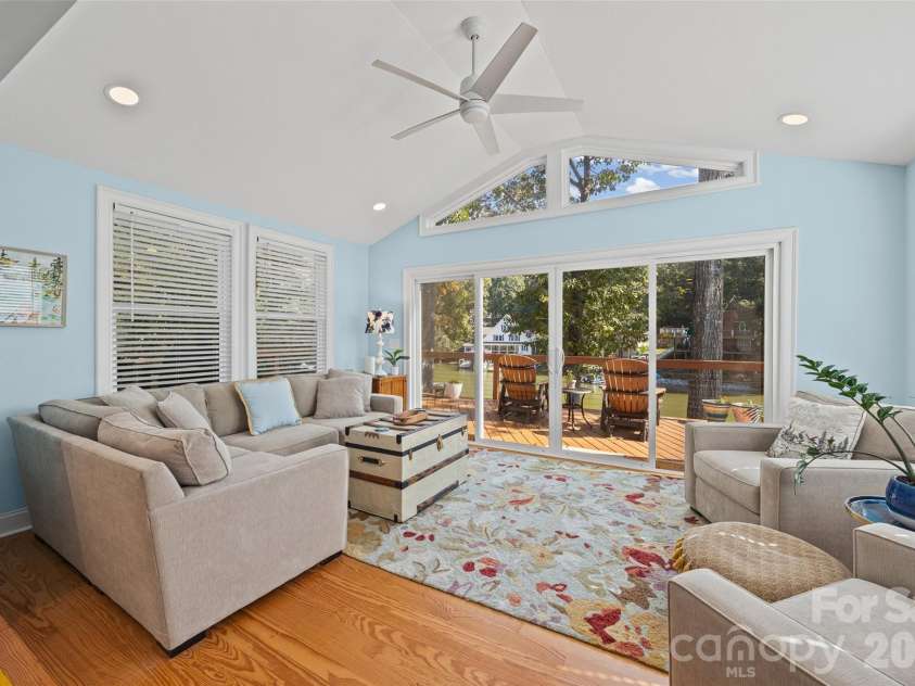1544 Springpoint Road, Rock Hill, SC 29732.  MLS# CAR4434394, YatesRealty ID 57619. 
