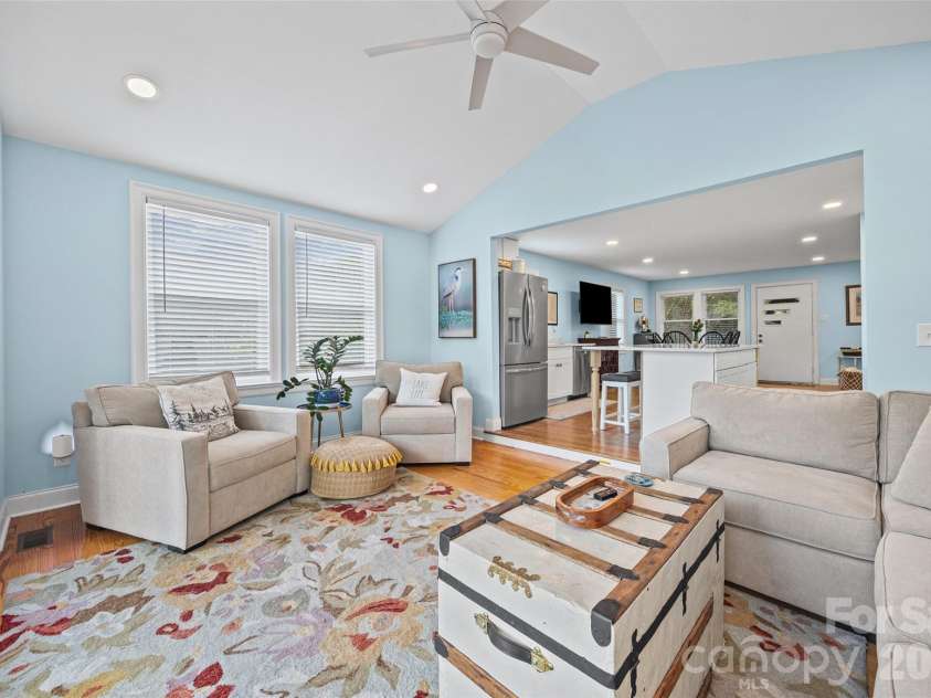 1544 Springpoint Road, Rock Hill, SC 29732.  MLS# CAR4434394, YatesRealty ID 57619. 