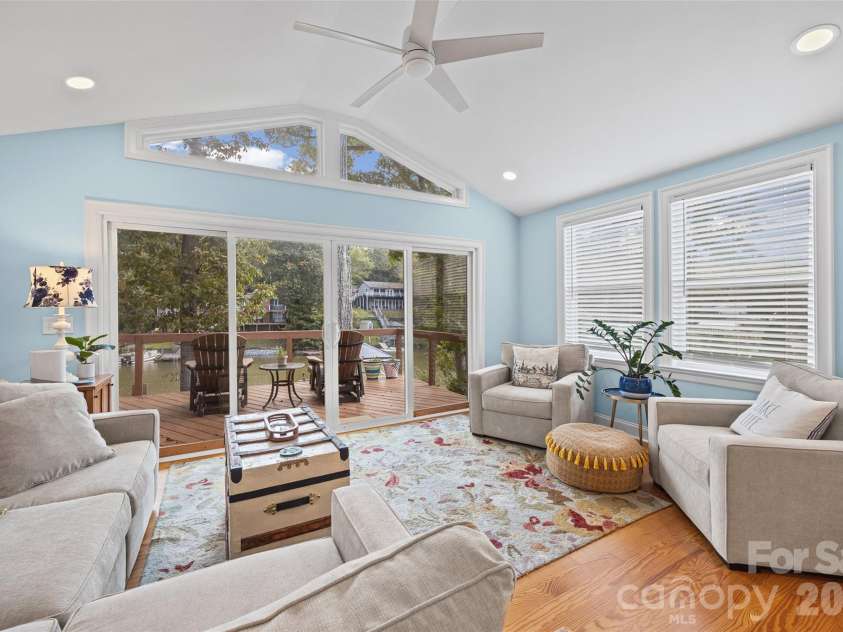1544 Springpoint Road, Rock Hill, SC 29732.  MLS# CAR4434394, YatesRealty ID 57619. 