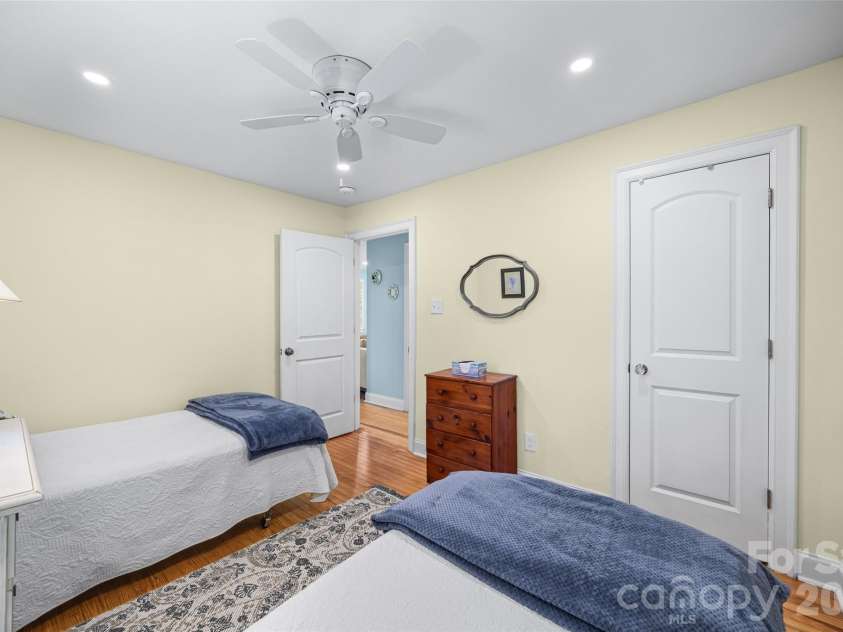 1544 Springpoint Road, Rock Hill, SC 29732.  MLS# CAR4434394, YatesRealty ID 57619. 