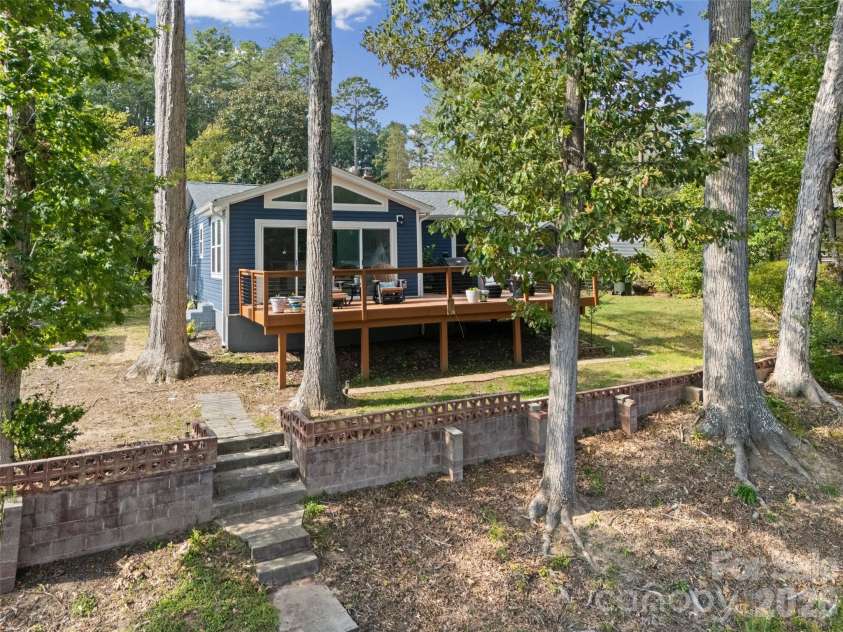 1544 Springpoint Road, Rock Hill, SC 29732.  MLS# CAR4434394, YatesRealty ID 57619. 