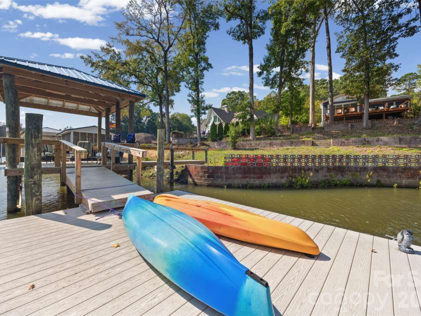 1544 Springpoint Road, Rock Hill, SC 29732.  MLS# CAR4434394, YatesRealty ID 57619. 