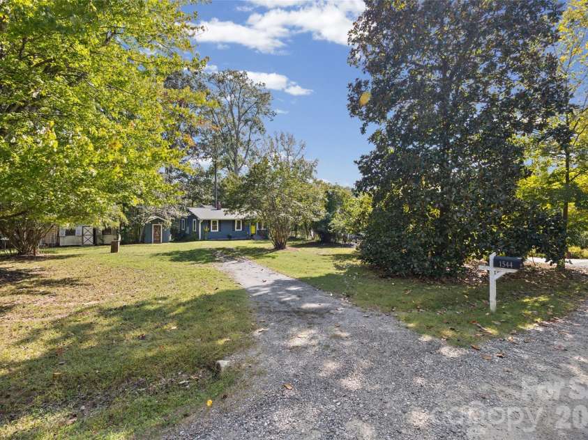 1544 Springpoint Road, Rock Hill, SC 29732.  MLS# CAR4434394, YatesRealty ID 57619. 