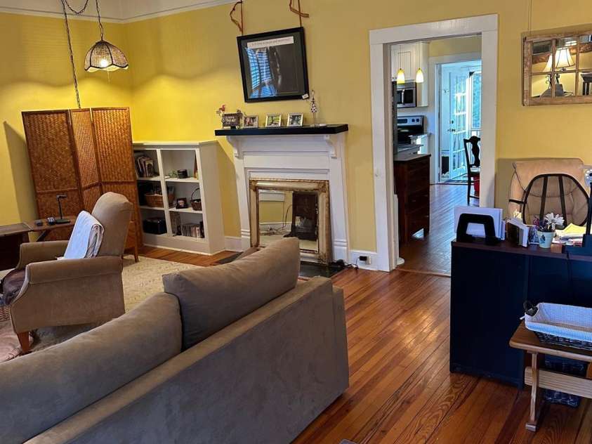 400 Martin Luther King Jr Avenue, Kannapolis, NC 28083.  MLS# CAR4225728, YatesRealty ID 5762. From front door looking in.