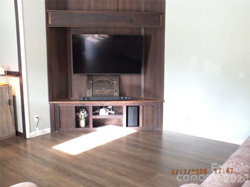 3202 Mt Prospect Road, Chester, SC 29706.  MLS# CAR4359278, YatesRealty ID 5763. 