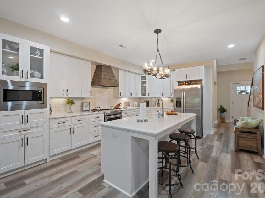 168 Shields Drive, Lincolnton, NC 28092.  MLS# CAR4427093, YatesRealty ID 57636. 