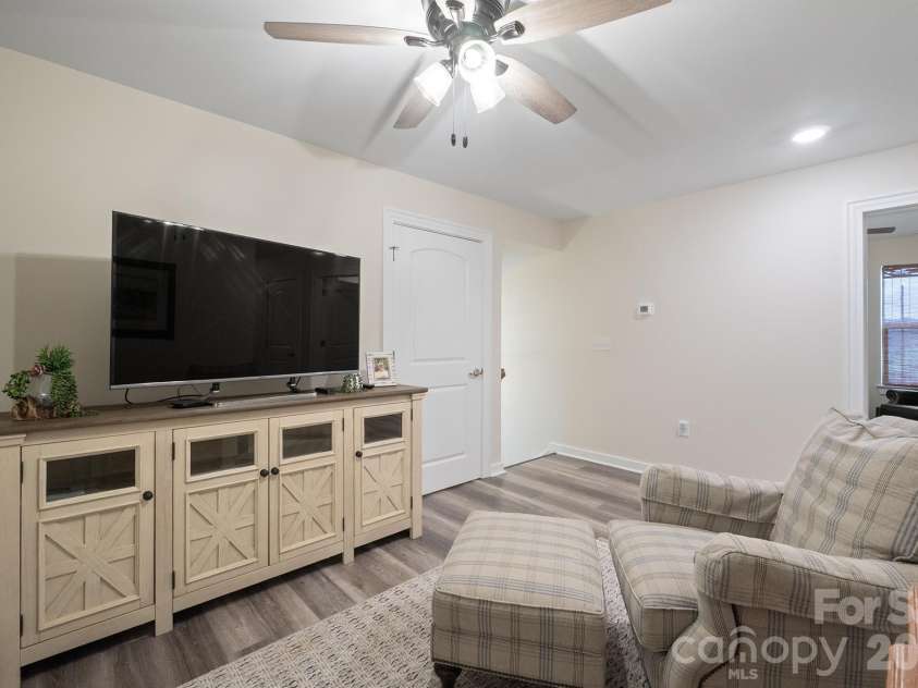 168 Shields Drive, Lincolnton, NC 28092.  MLS# CAR4427093, YatesRealty ID 57636. 