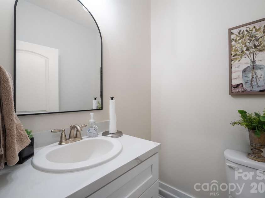 168 Shields Drive, Lincolnton, NC 28092.  MLS# CAR4427093, YatesRealty ID 57636. 