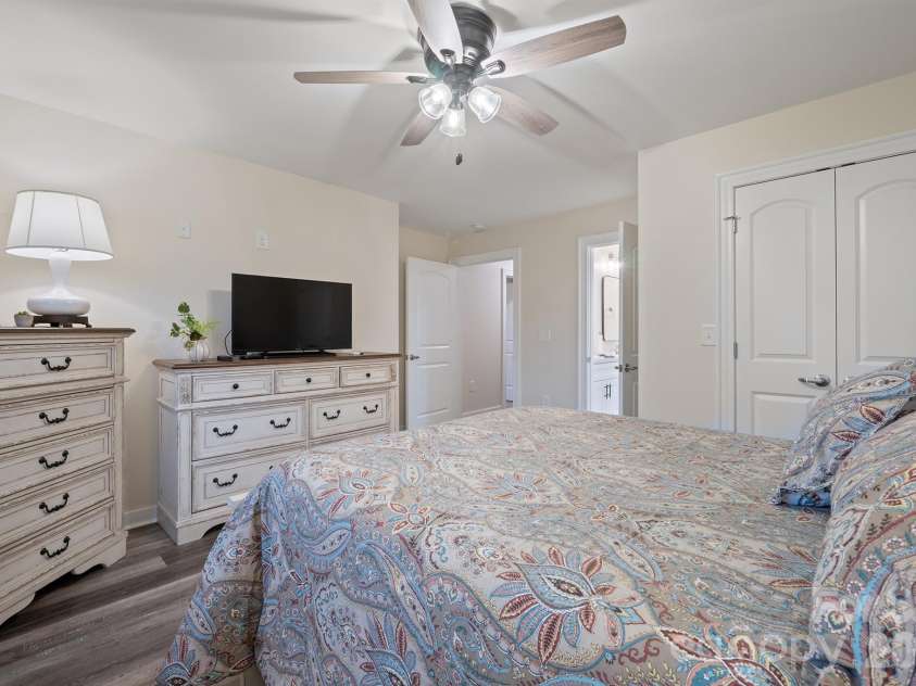 168 Shields Drive, Lincolnton, NC 28092.  MLS# CAR4427093, YatesRealty ID 57636. 
