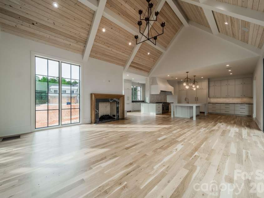 6639 Joli Cheval Lane, Mint Hill, NC 28227.  MLS# CAR4434959, YatesRealty ID 57637. 
