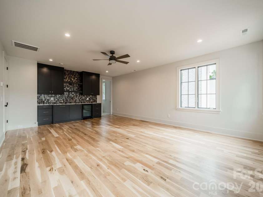6639 Joli Cheval Lane, Mint Hill, NC 28227.  MLS# CAR4434959, YatesRealty ID 57637. 