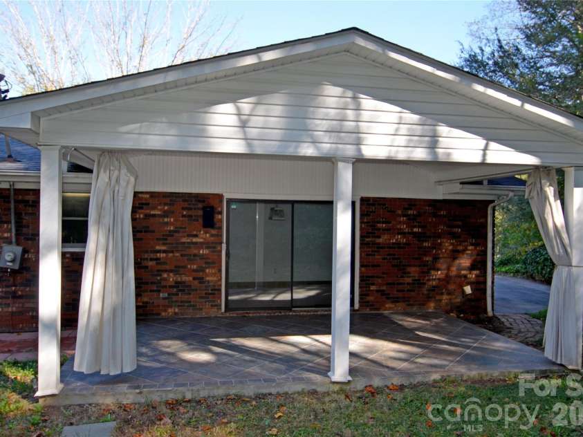 150 Eplee Loop, Marion, NC 28752.  MLS# CAR4435046, YatesRealty ID 57638. 