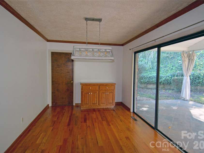 150 Eplee Loop, Marion, NC 28752.  MLS# CAR4435046, YatesRealty ID 57638. Dining Room