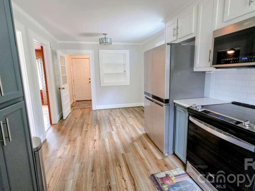2804 Florida Avenue, Kannapolis, NC 28083.  MLS# CAR4436284, YatesRealty ID 57641. 