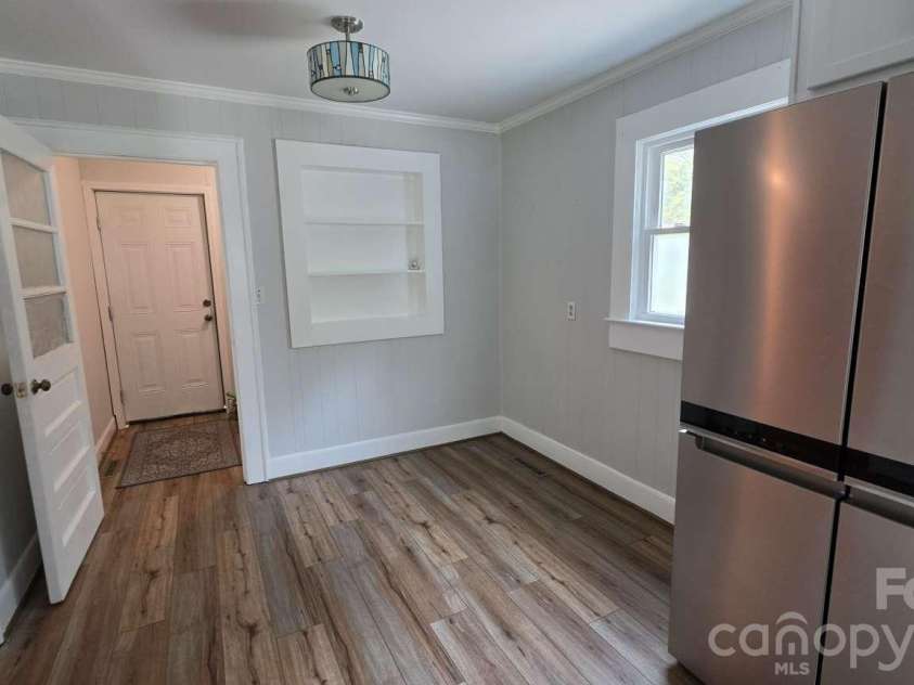 2804 Florida Avenue, Kannapolis, NC 28083.  MLS# CAR4436284, YatesRealty ID 57641. 