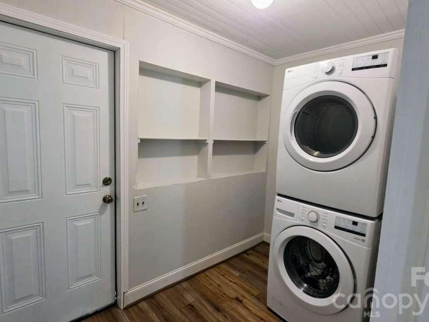 2804 Florida Avenue, Kannapolis, NC 28083.  MLS# CAR4436284, YatesRealty ID 57641. 