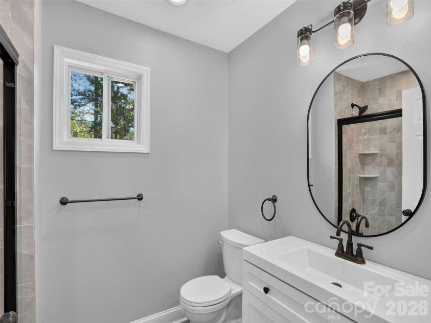 594 McMillan Drive, Hendersonville, NC 28792.  MLS# CAR4435926, YatesRealty ID 57648. 