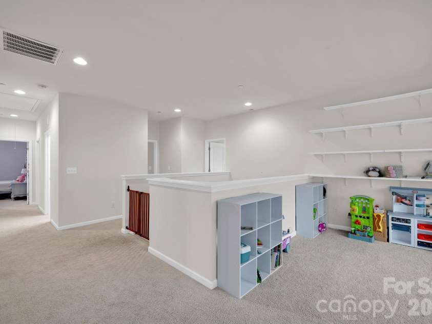 9610 Mcgruden Drive, Concord, NC 28027.  MLS# CAR4326805, YatesRealty ID 5765. 