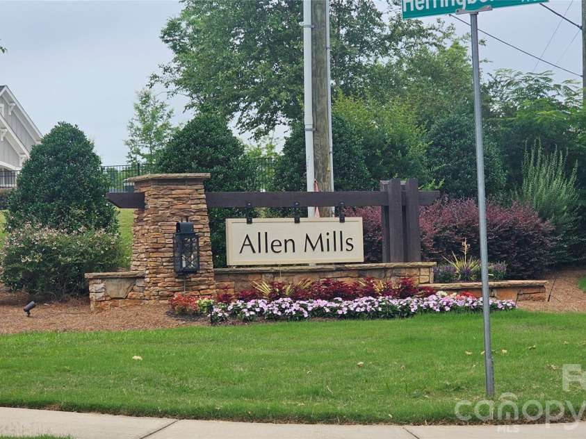 9610 Mcgruden Drive, Concord, NC 28027.  MLS# CAR4326805, YatesRealty ID 5765. 