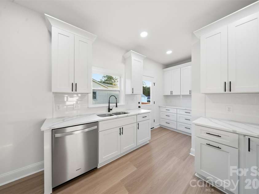93 A Lillie McClain Court, Belmont, NC 28012.  MLS# CAR4426376, YatesRealty ID 57650. 