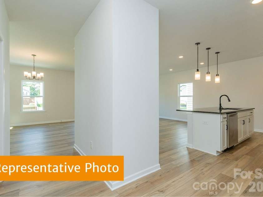 4224 Ruth Creek Court, Charlotte, NC 28216.  MLS# CAR4436322, YatesRealty ID 57653. 